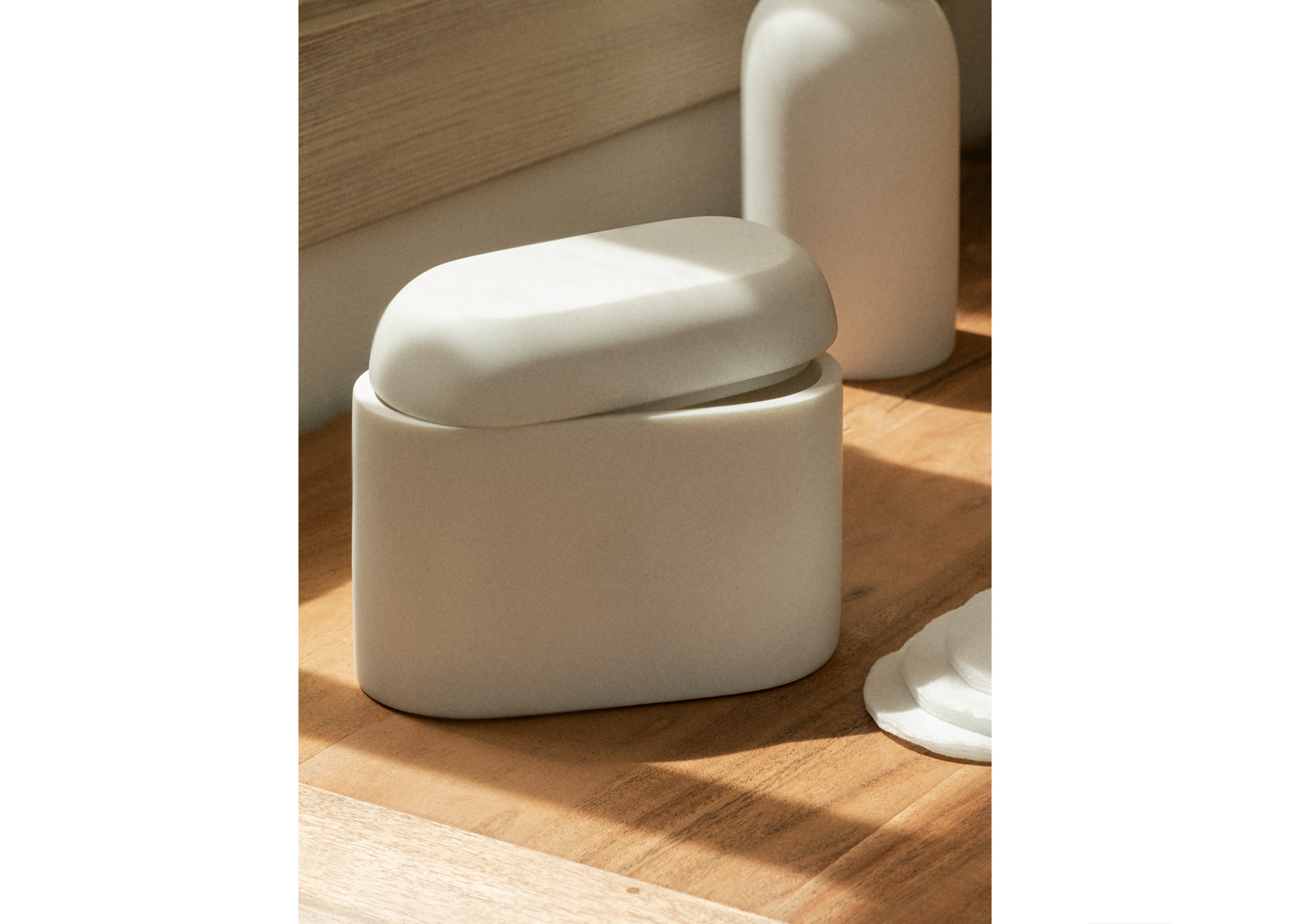Pot De Rangement Salle De Bain Axentia Nevada - Faïence Bleu Avec Couvercle Inox - 13 Cm