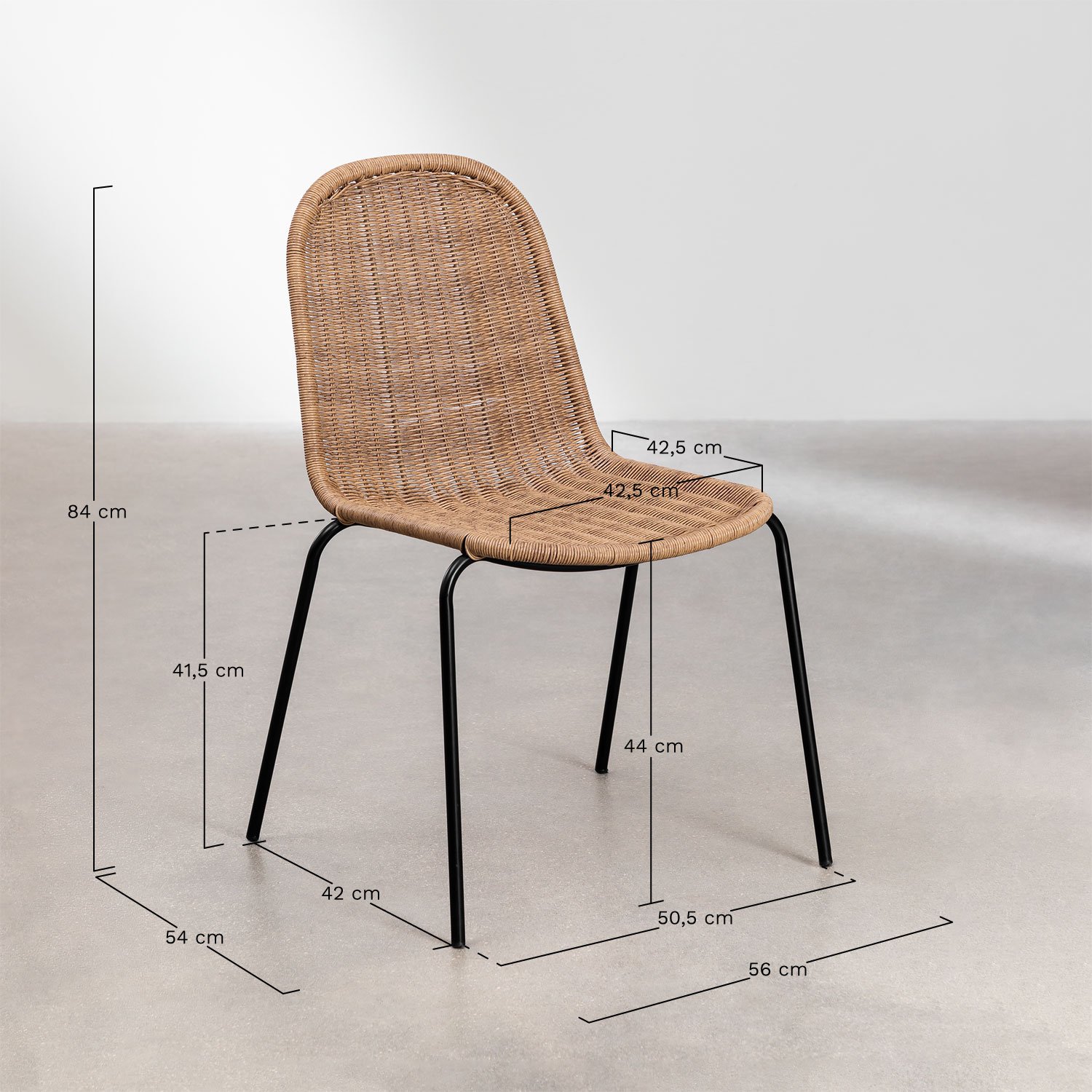 Pack de 2 chaises de salle à manger empilables en rotin synthétique Reiven, mesures