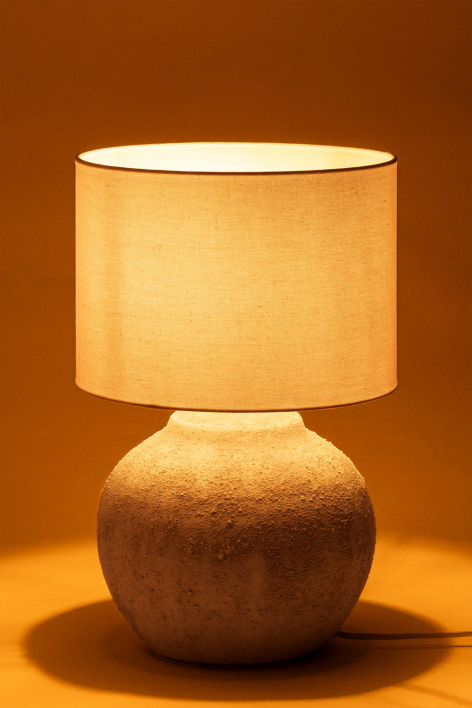 Lampe de table Aloia en lin et terre cuite