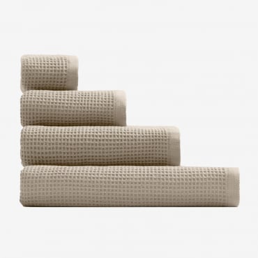 Serviette En Coton Gaufré Fiorala Tapioca Beige & Serviette De Bain (100 X 180 Cm) - Sklum