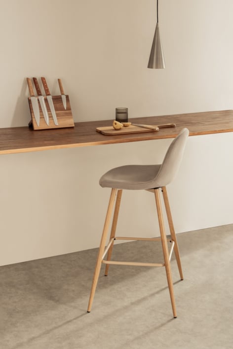 Tabouret haut 65 cm en velours marron blé et pieds finition bois naturel Glamm - Brun Blé