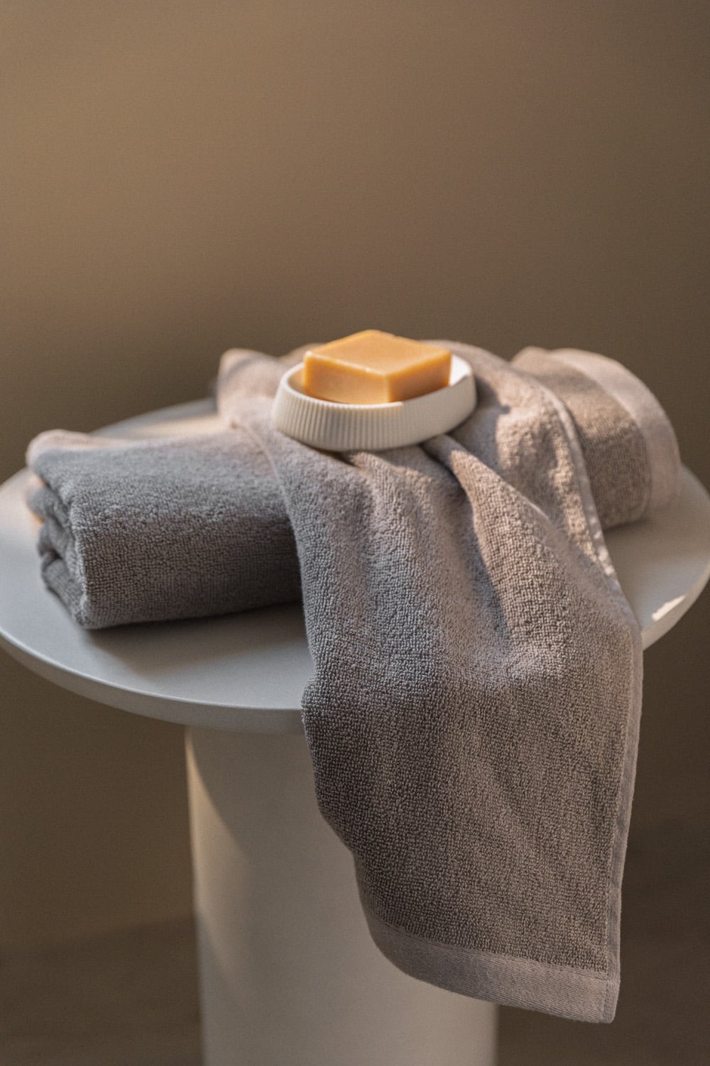 Lot De 2 Serviettes De Toilette En Lin Européen - 50x70cm, Gris, Super Absorbantes, Lavable Machine, Pour Peaux Sensibles