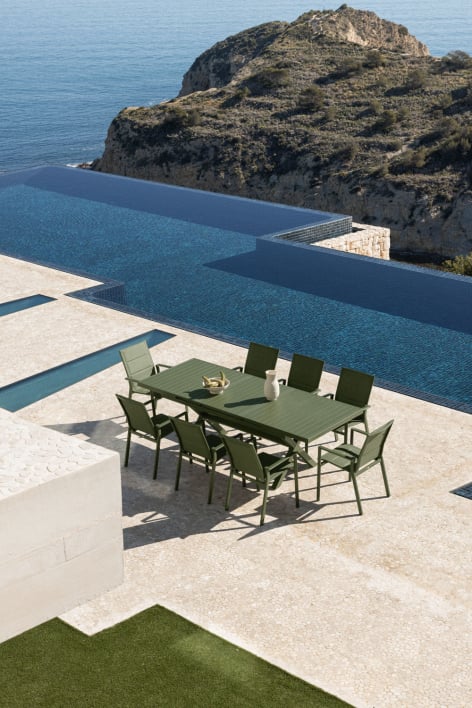 Set de table rectangulaire extensible 240-300x100 cm et 8 chaises de jardin empilables avec accoudoirs en aluminium Karena