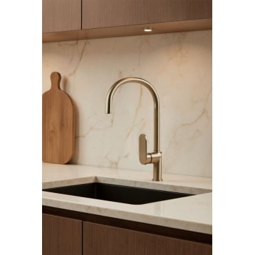 Robinet de cuisine avec bec haut en laiton Alameda