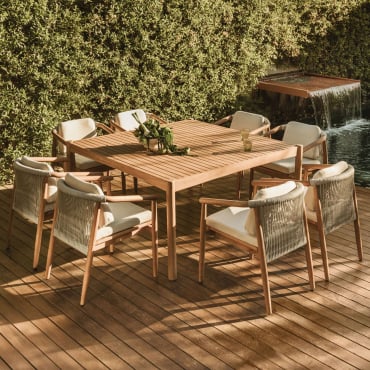 Ensemble Table Carrée 150x150 Cm En Bois D'acacia Et 8 Chaises De Jardin Aderyn En Bois D'eucalyptus Avec Accoudoirs Brun Acacia - Sklum