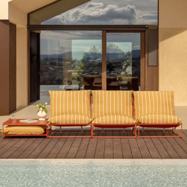 Ensemble De Jardin Avec Canapé Modulaire 3 Pièces Et Table D'appoint Convertible Amaro Jaune Miel - Rouge Argile - Sklum