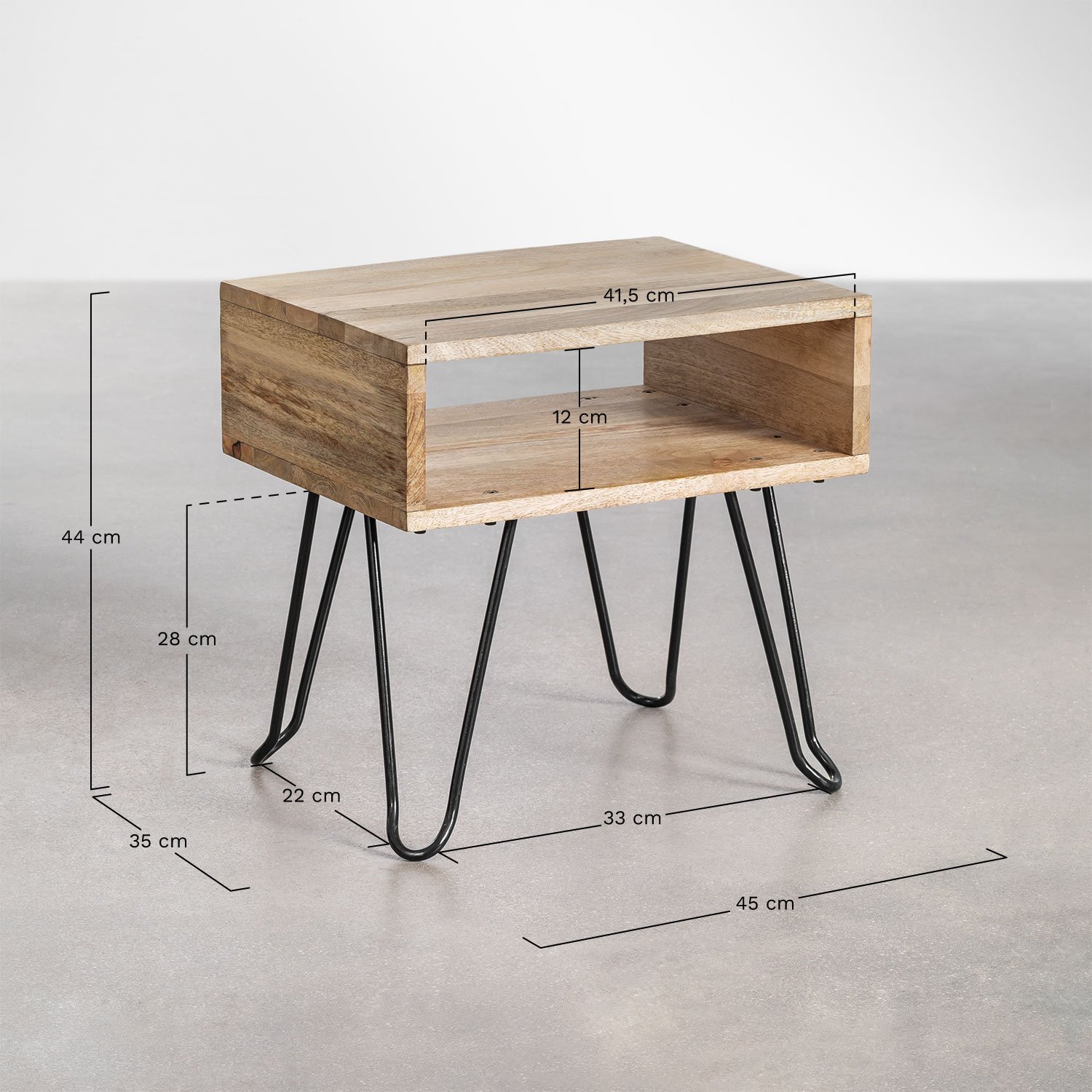 Table de chevet en bois recyclé Tital, mesures