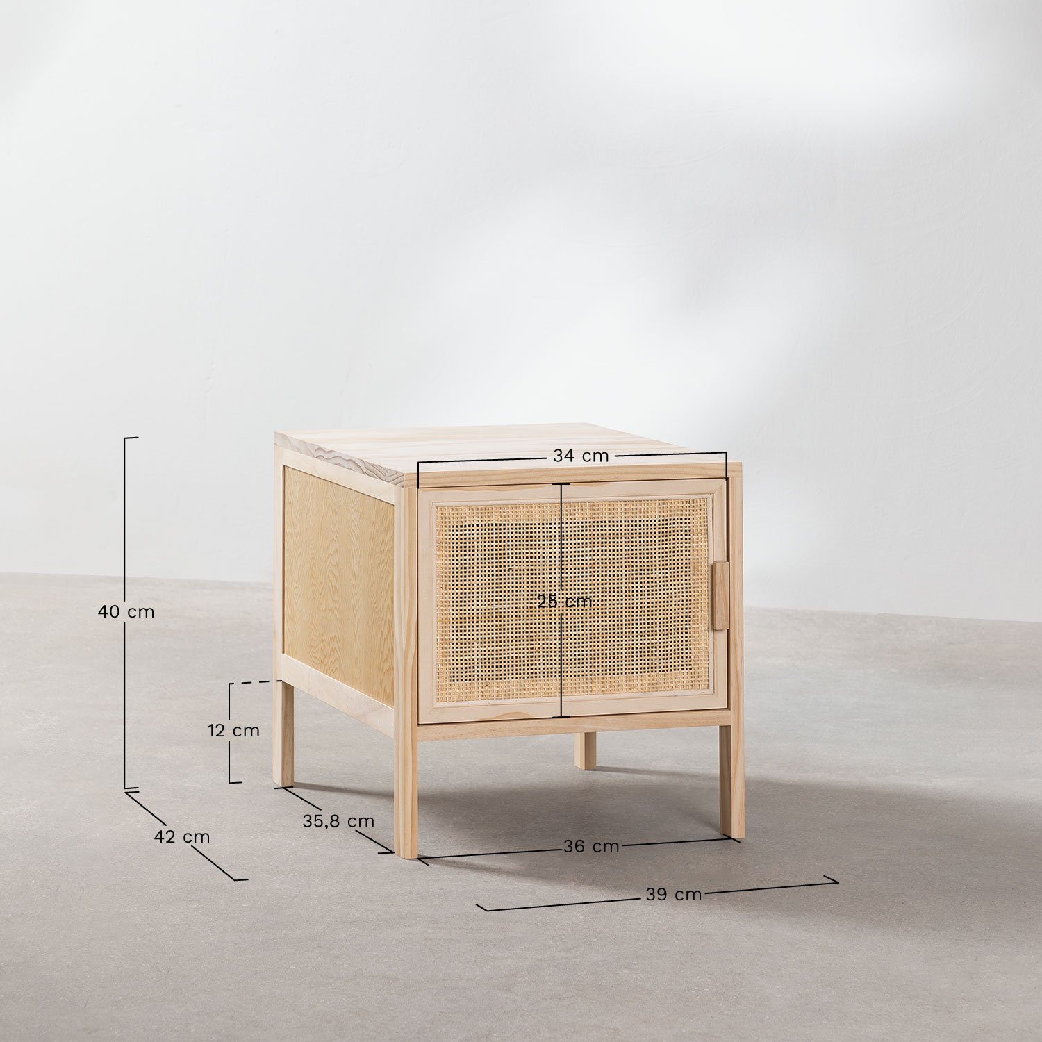 Lot de 2 tables de chevet en rotin et bois Reyna, mesures