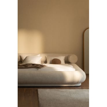 Cama en tela bouclé Bernaste
