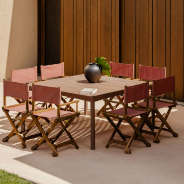 Ensemble De Table Carrée 150x150 Cm En Bois D'acacia Aderyn Et 8 Chaises De Directeur De Jardin Pliantes Ridley En Bois Rouge Tuile - Sklum