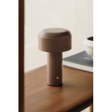 Lampe de table LED sans fil en fer Loentia