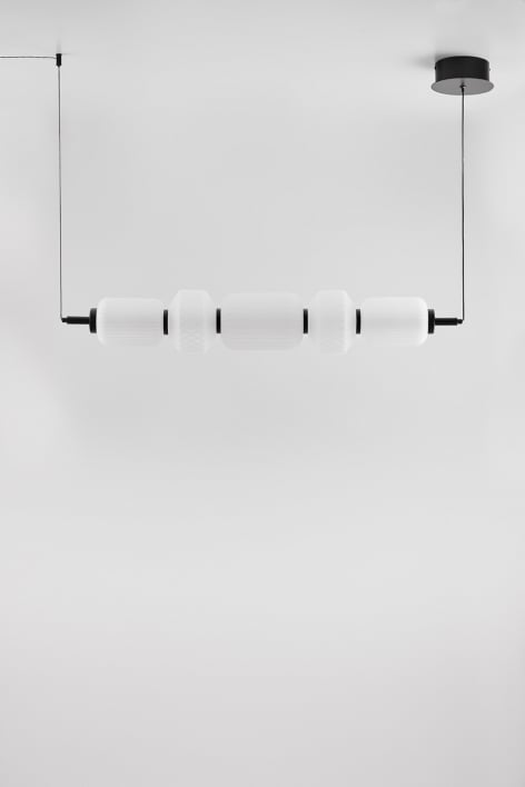 Lampe suspendue linéaire LED 95 cm en fer et verre Necsar