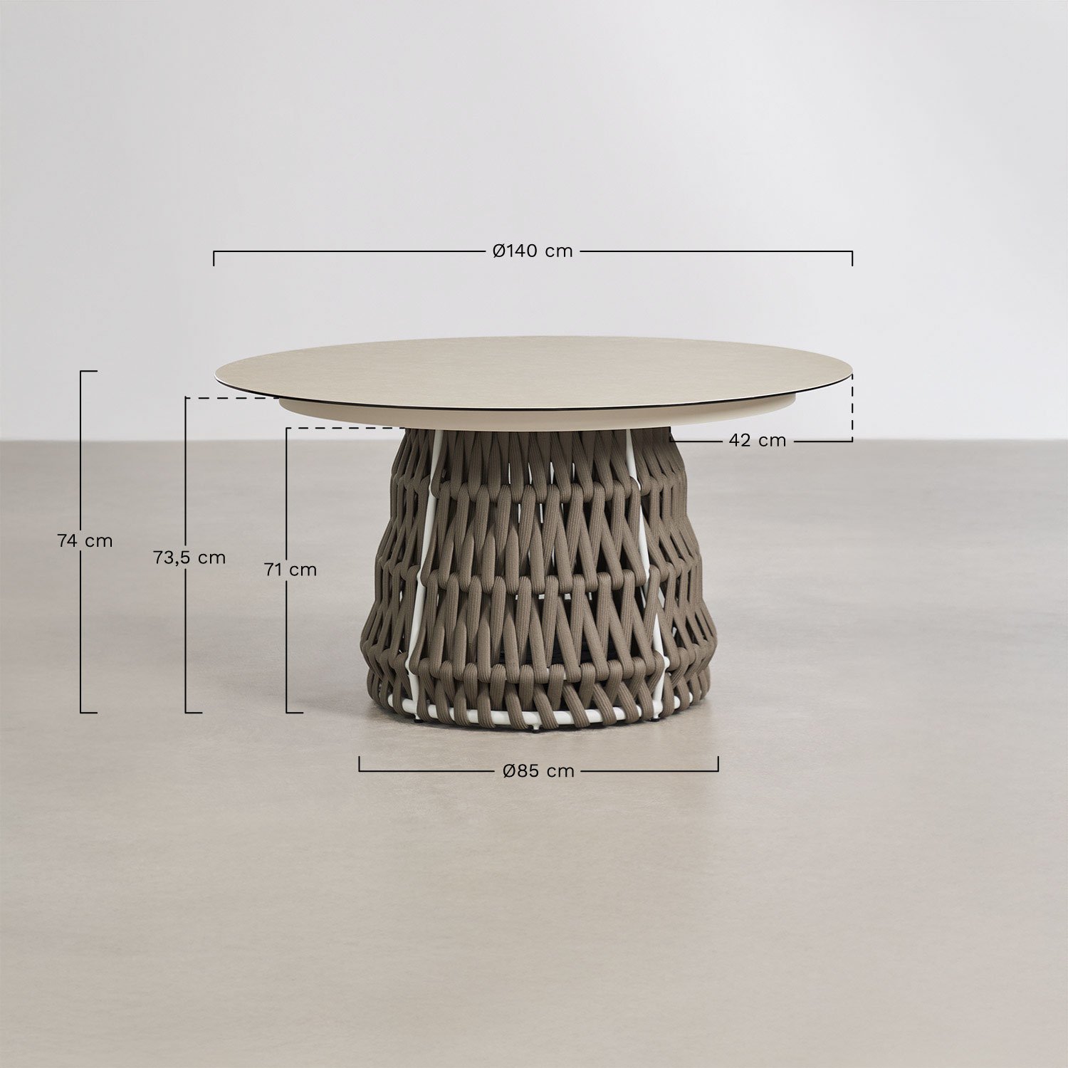Set de table ronde Ø140 cm en céramique et 6 chaises de jardin avec accoudoirs en aluminium et corde tressée Tevary, mesures