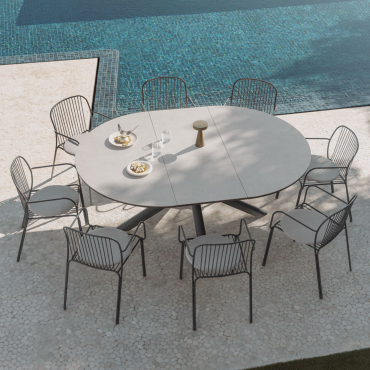 Set De Table Extensible 145-200x145 Cm En Aluminium Begur Et 8 Chaises De Jardin Avec Accoudoirs En Acier Anerina Gris Graphite - Sklum