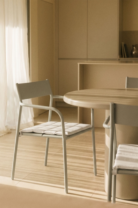 Chaise de salle à manger empilable avec accoudoirs en acier Tossa