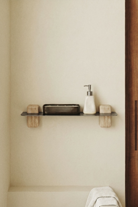 Étagère murale 80 cm en acier inoxydable et travertin Serbian - Travertine