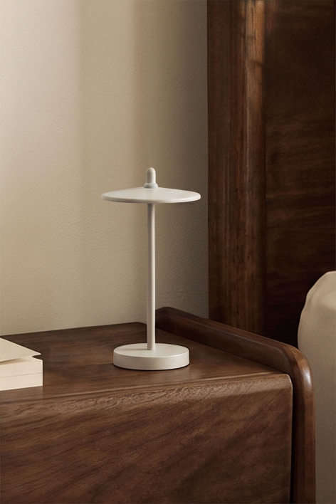 Lampe de table LED sans fil en fer Zuniga - Blanc
