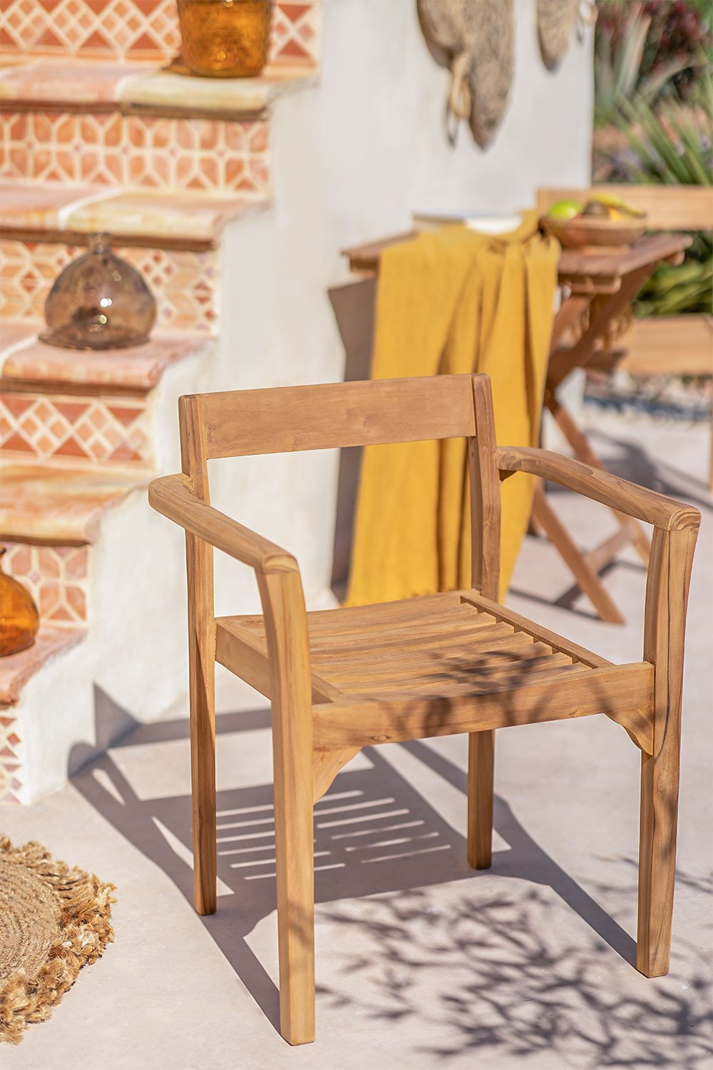 Chaise de jardin en bois de teck Aivan, image de la galerie 1