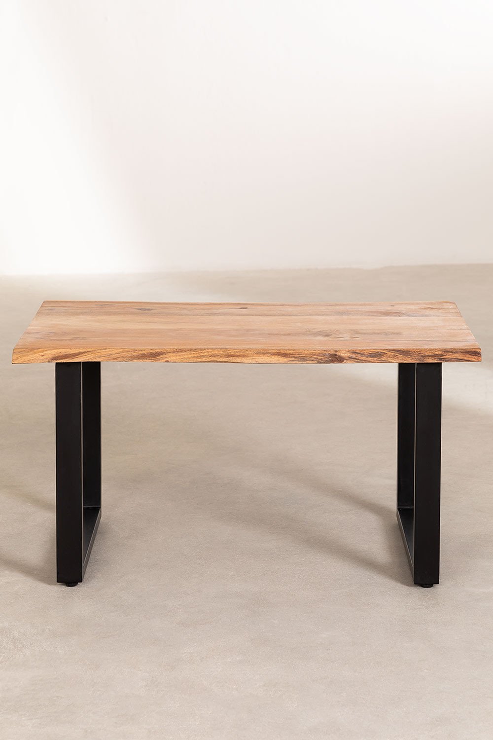 Table basse en bois Sami Style, image de la galerie 2