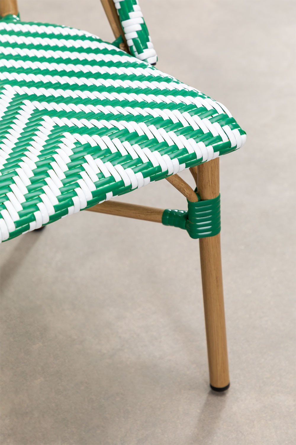 Chaise de jardin empilable en rotin synthétique Kalian Bistro, image de la galerie 6