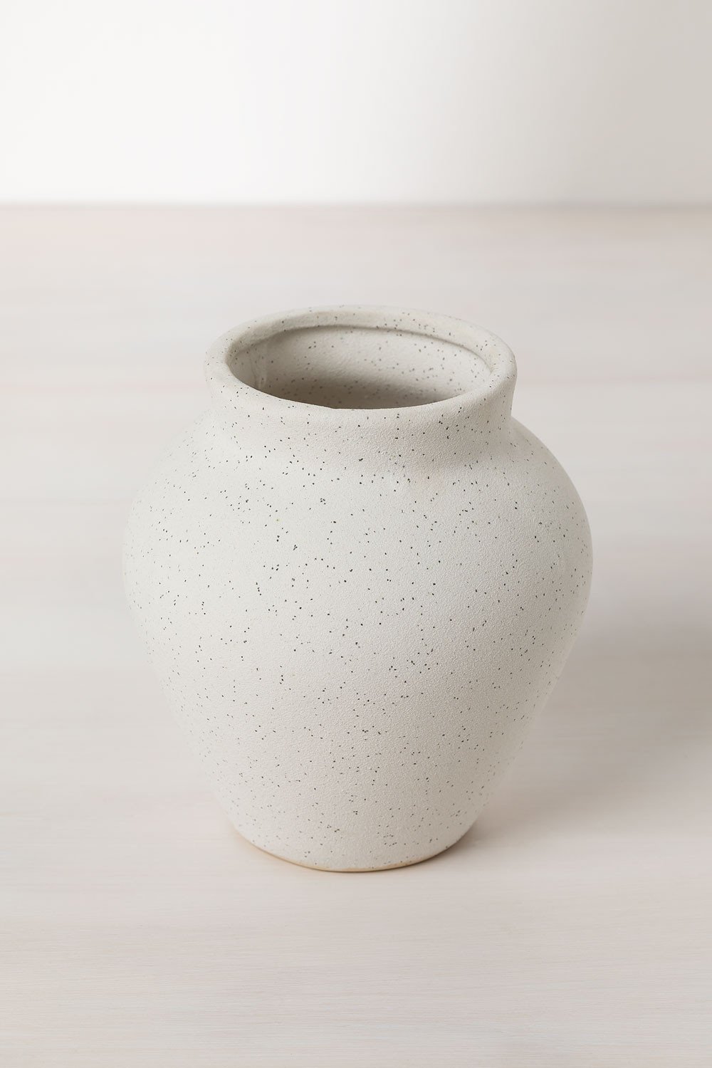 Vase en céramique Galtt, image de la galerie 4