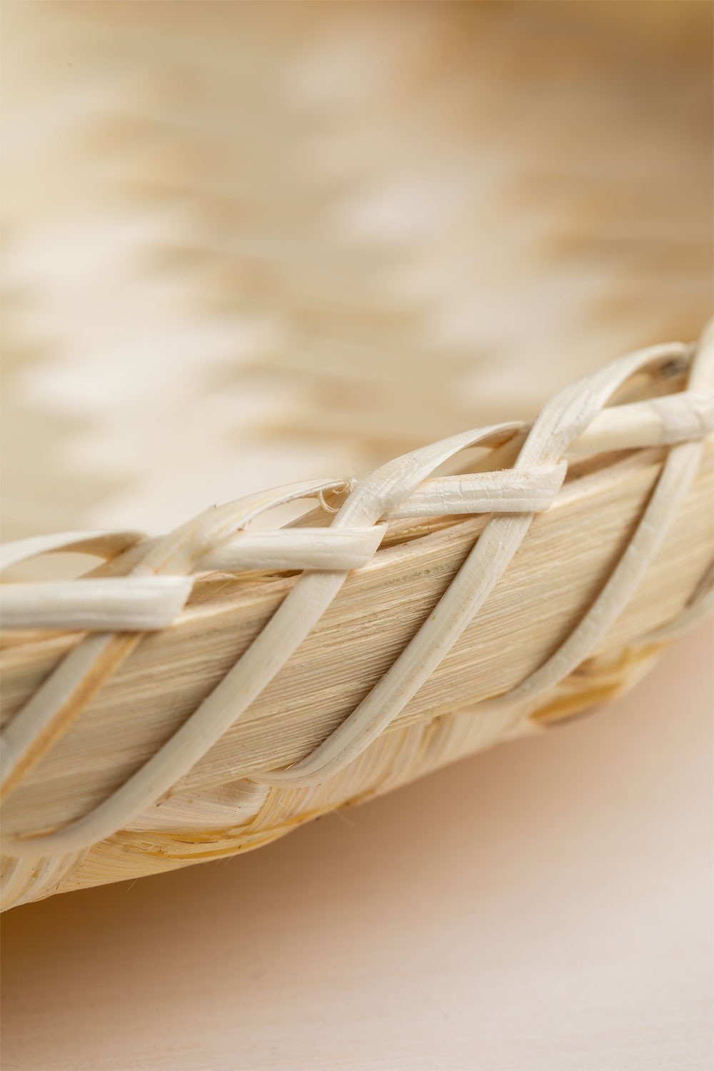 Plateau décoratif rond Ø30 cm en bambou Raimis, image de la galerie 4