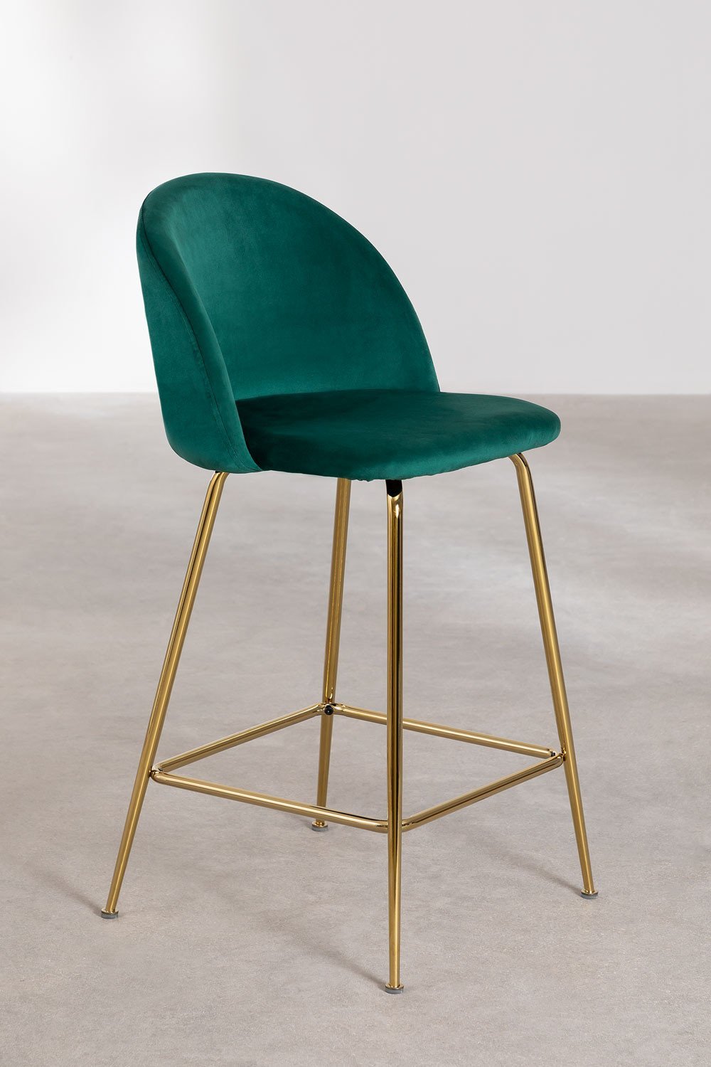 Tabouret haut 65cm en velours vert jungle et pieds dorés Kana Design, image de la galerie 1