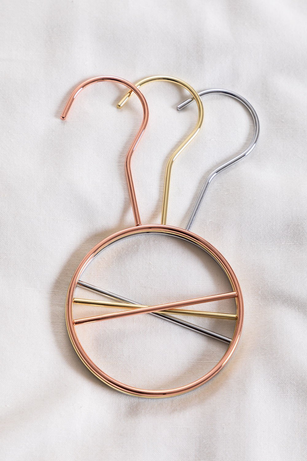 Lot de 6 Cintres Métallisés pour accessoires Gärde , image de la galerie 5