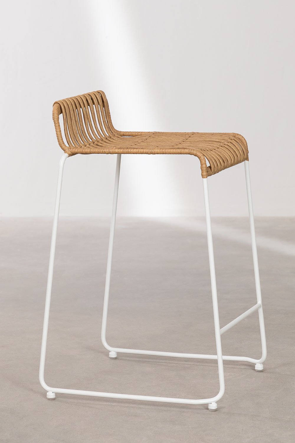 Tabouret de jardin haut en rotin synthétique (77,5 cm) Aroa, image de la galerie 2