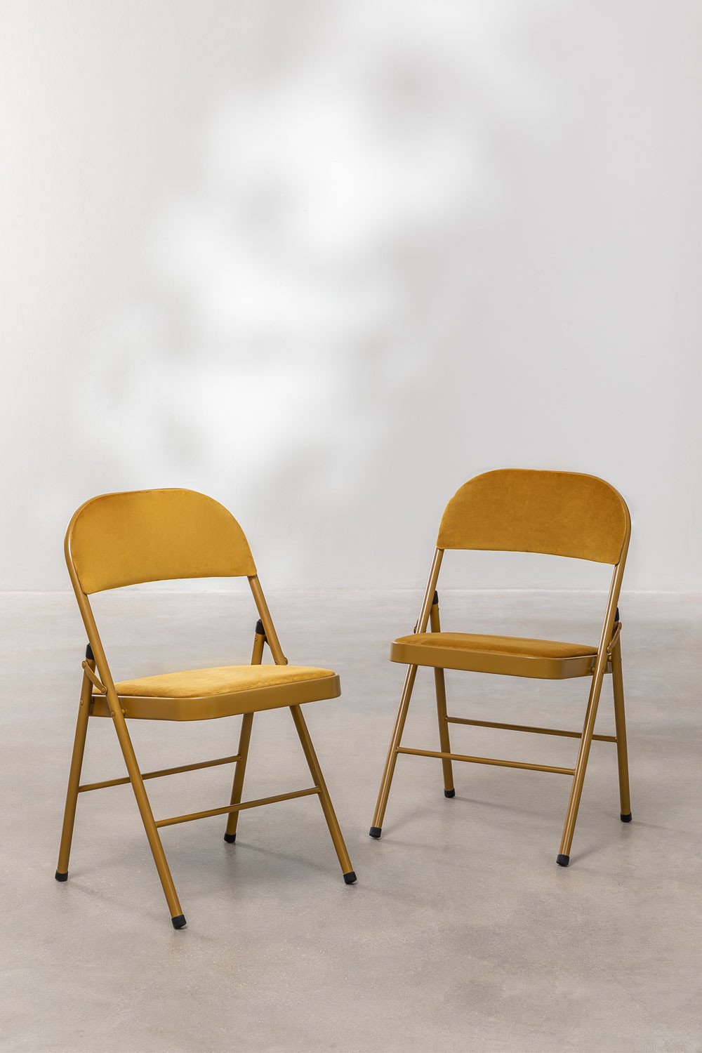 Pack 2 Chaises Pliantes en Velours Keiren, image de la galerie 1