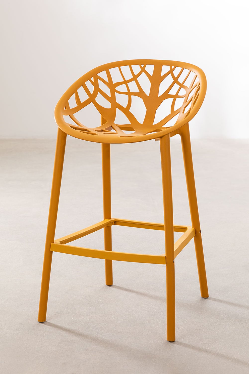 Lot de 4 tabourets hauts de jardin 65 cm en polypropylène moutarde Ores, image de la galerie 3