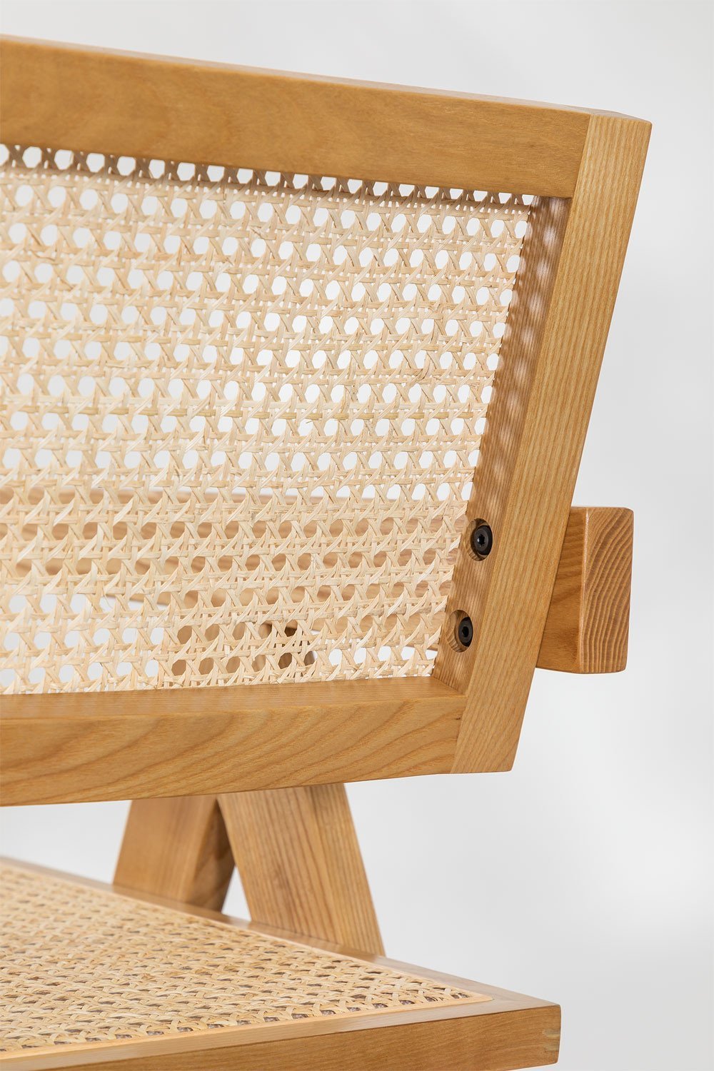 Chaise de salle à manger avec accoudoirs en bois de frêne et rotin style  Lali - SKLUM