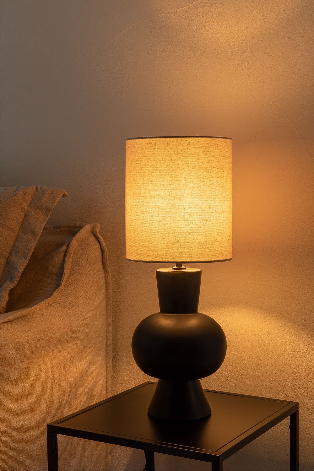 Lampe de table en céramique Arese, image de la galerie 2