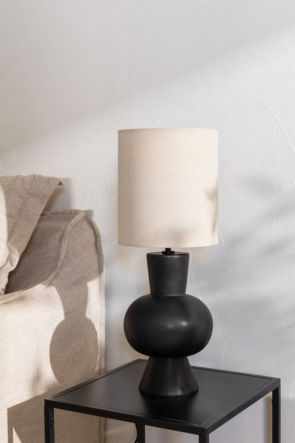 Lampe de table en céramique Arese, image de la galerie 1