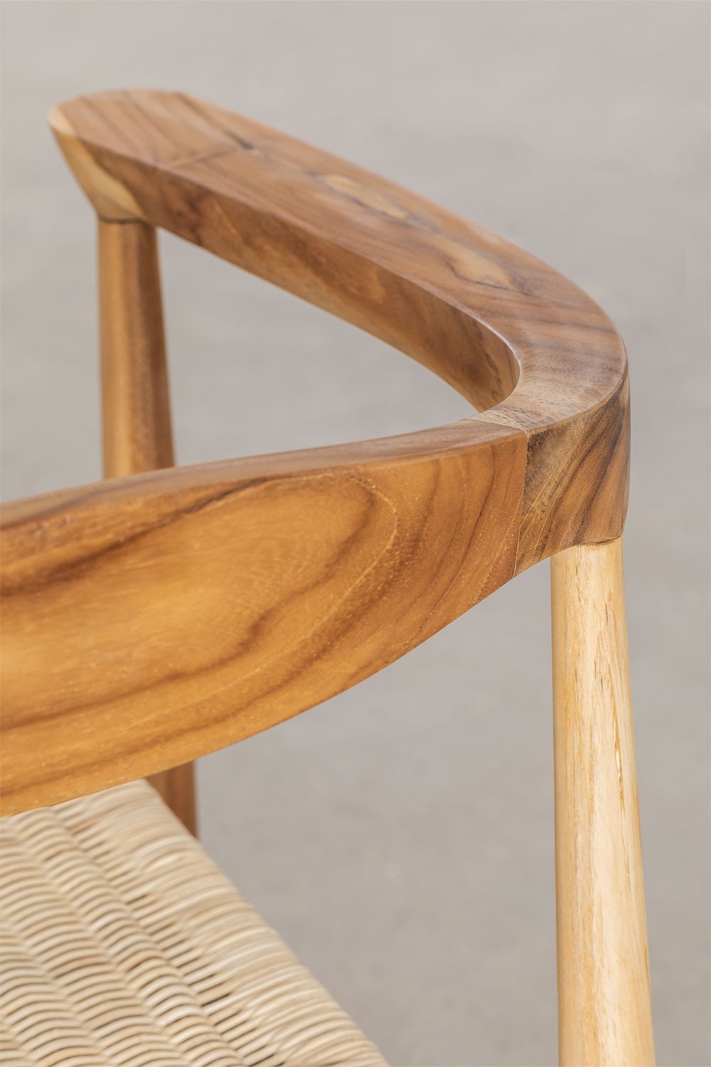 Pack de 4 chaises de salle à manger avec accoudoirs en rotin et bois de teck Kiemer, image de la galerie 5