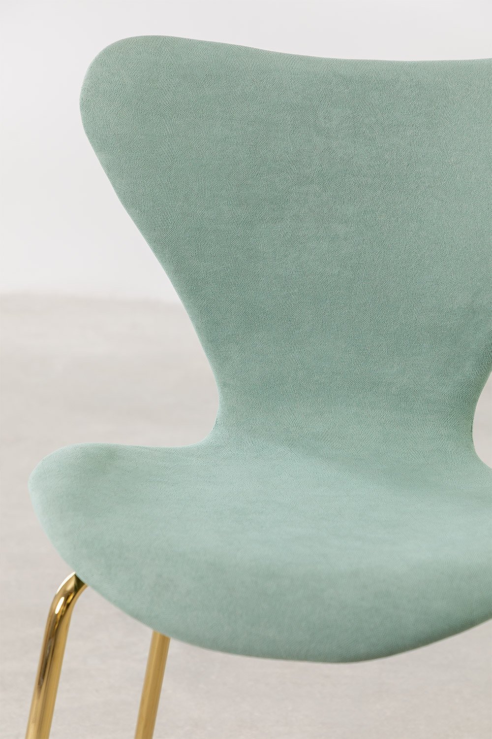 Chaise de salle à manger empilable rembourrée de style Uit, image de la galerie 1701917