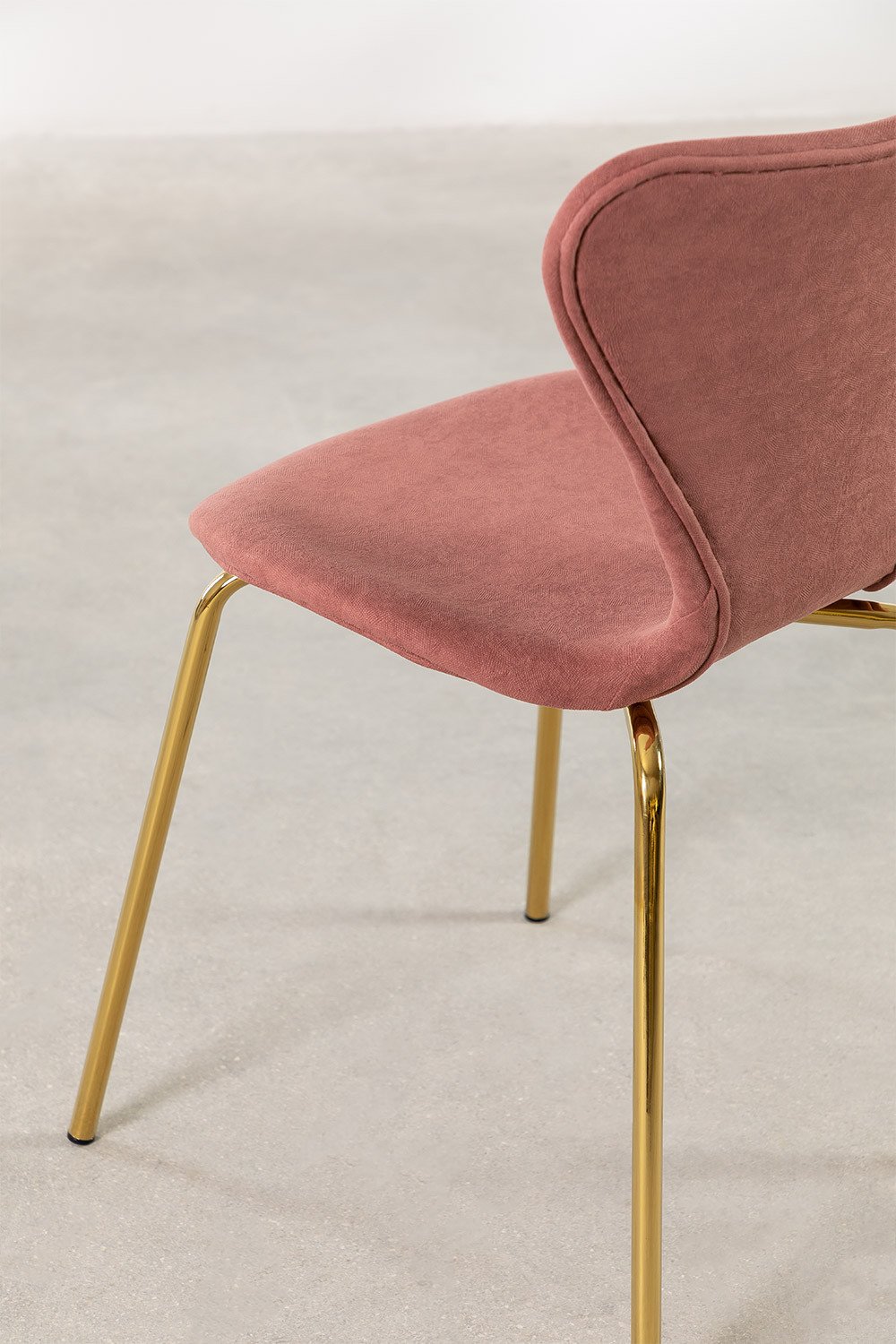 Chaise de salle à manger empilable rembourrée de style Uit, image de la galerie 1701980