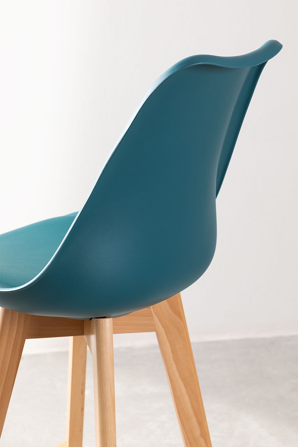 Tabouret haut nordique avec coussin en similicuir, image de la galerie 4