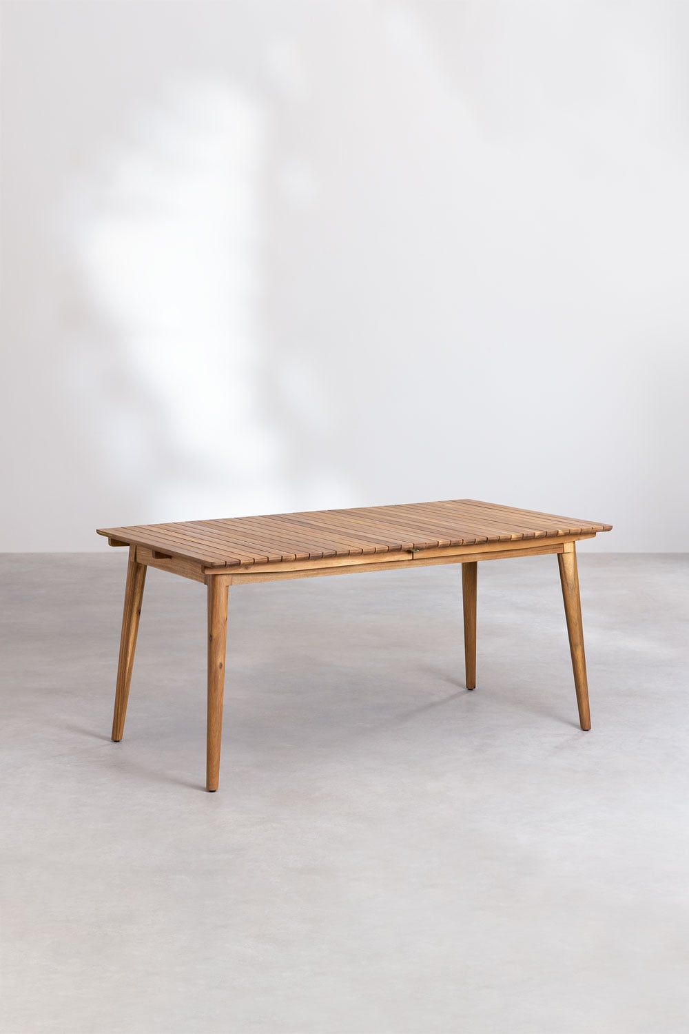 Set de table rectangulaire extensible 160-210x90 cm et 6 chaises de jardin avec accoudoirs en bois d'acacia Tenay, image de la galerie 4