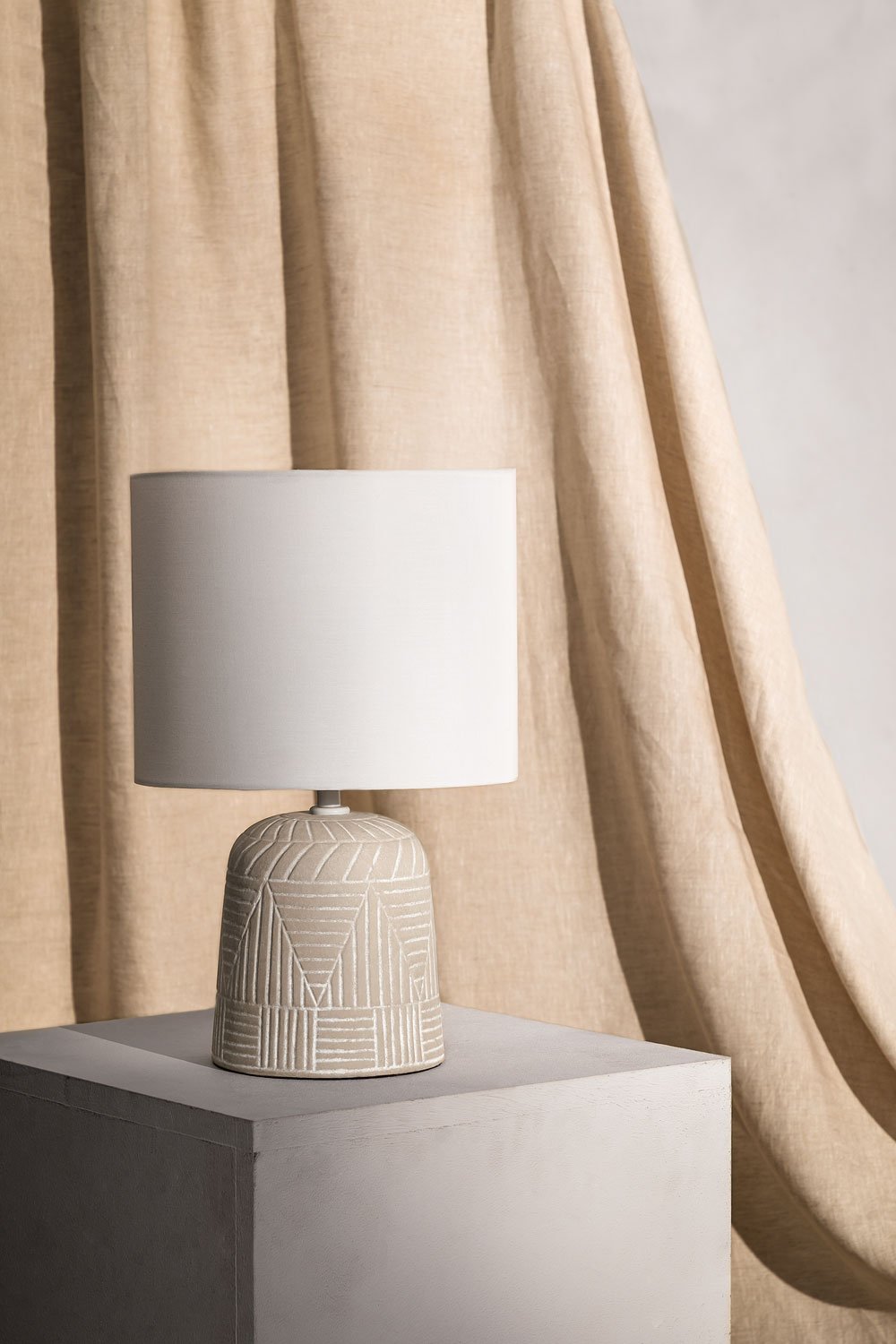 Lampe de table en céramique Tomer, image de la galerie 1
