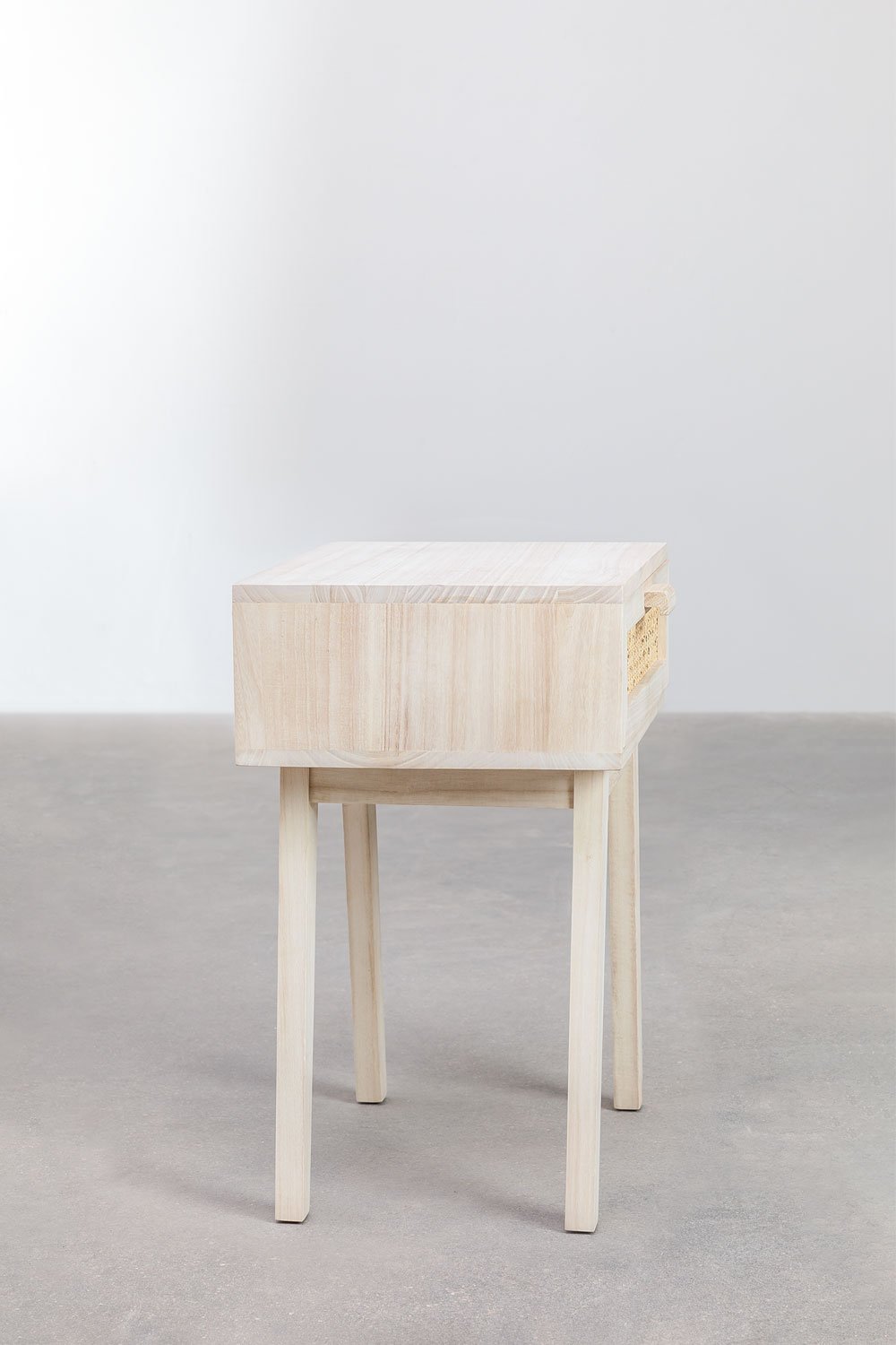 Table de chevet en bois Ralik Design avec tiroir, image de la galerie 6