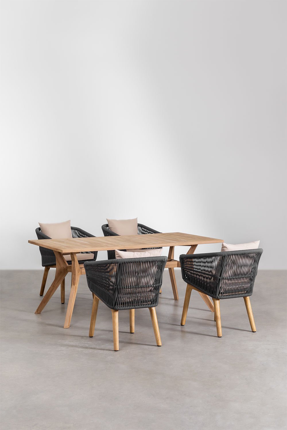 Ensemble table à manger rectangulaire (180x90 cm) Arnaiz et 6 chaises avec  accoudoirs en bois de Fresno et rotin Lali Style - SKLUM