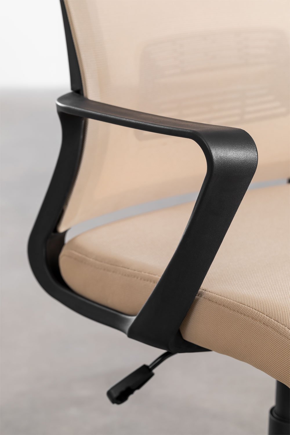 Chaise de bureau à roulettes avec appuie-tête en polypropylène Teill Black, image de la galerie 7