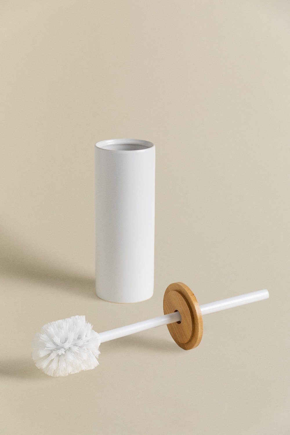 Brosse WC en céramique et bambou Elvan, image de la galerie 2