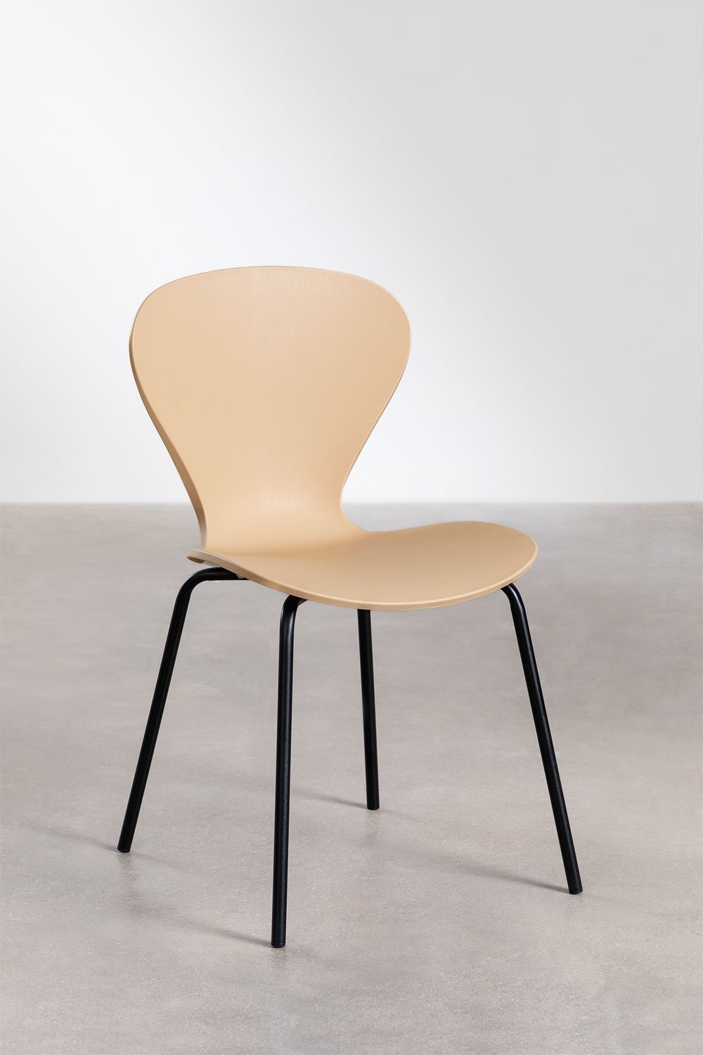 Chaise de salle à manger empilable Uit, image de la galerie 1