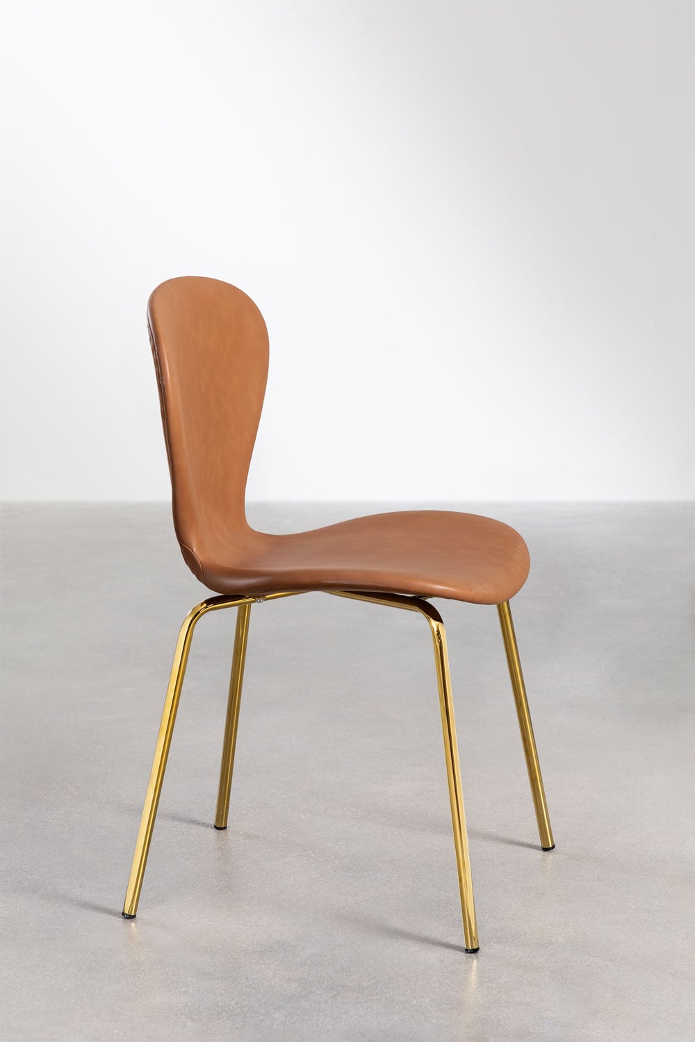 Chaise de salle à manger empilable en similicuir Uit, image de la galerie 3