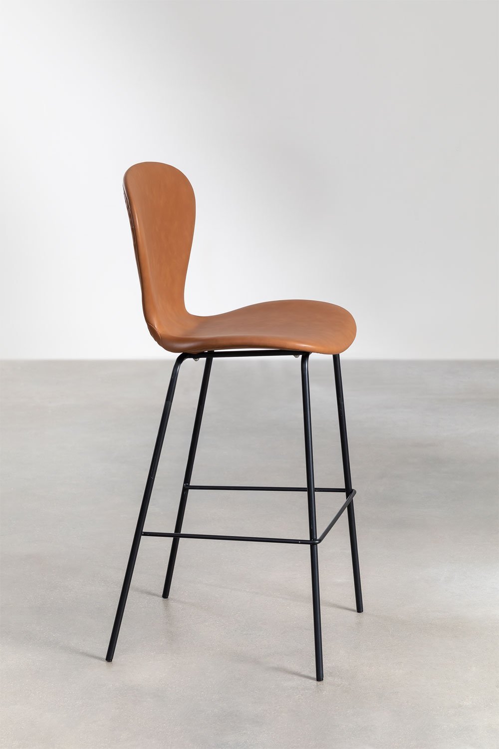 Tabouret haut en similicuir Uit, image de la galerie 2