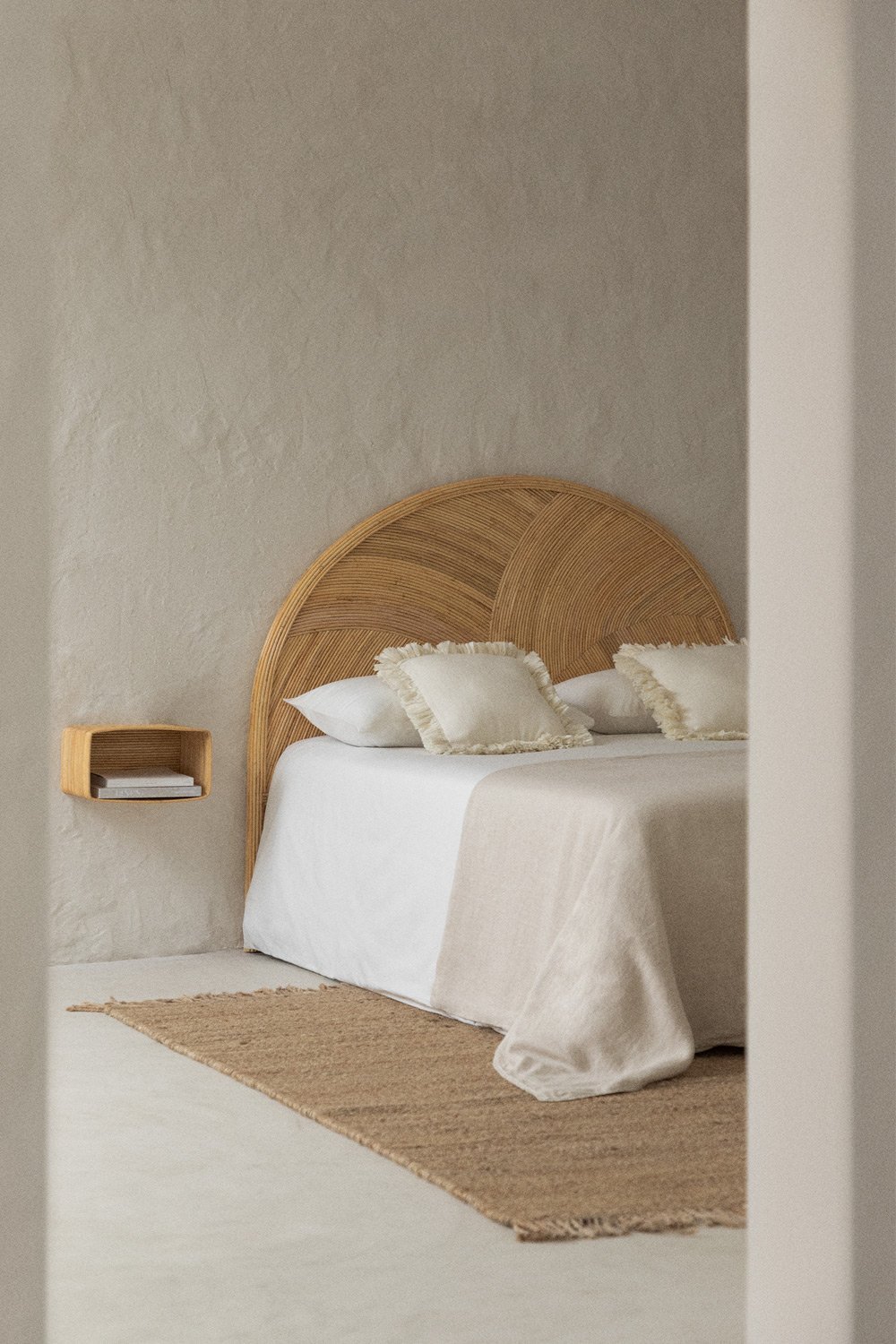 Tête de lit pour lit de 150 cm en rotin Vauru, image de la galerie 1