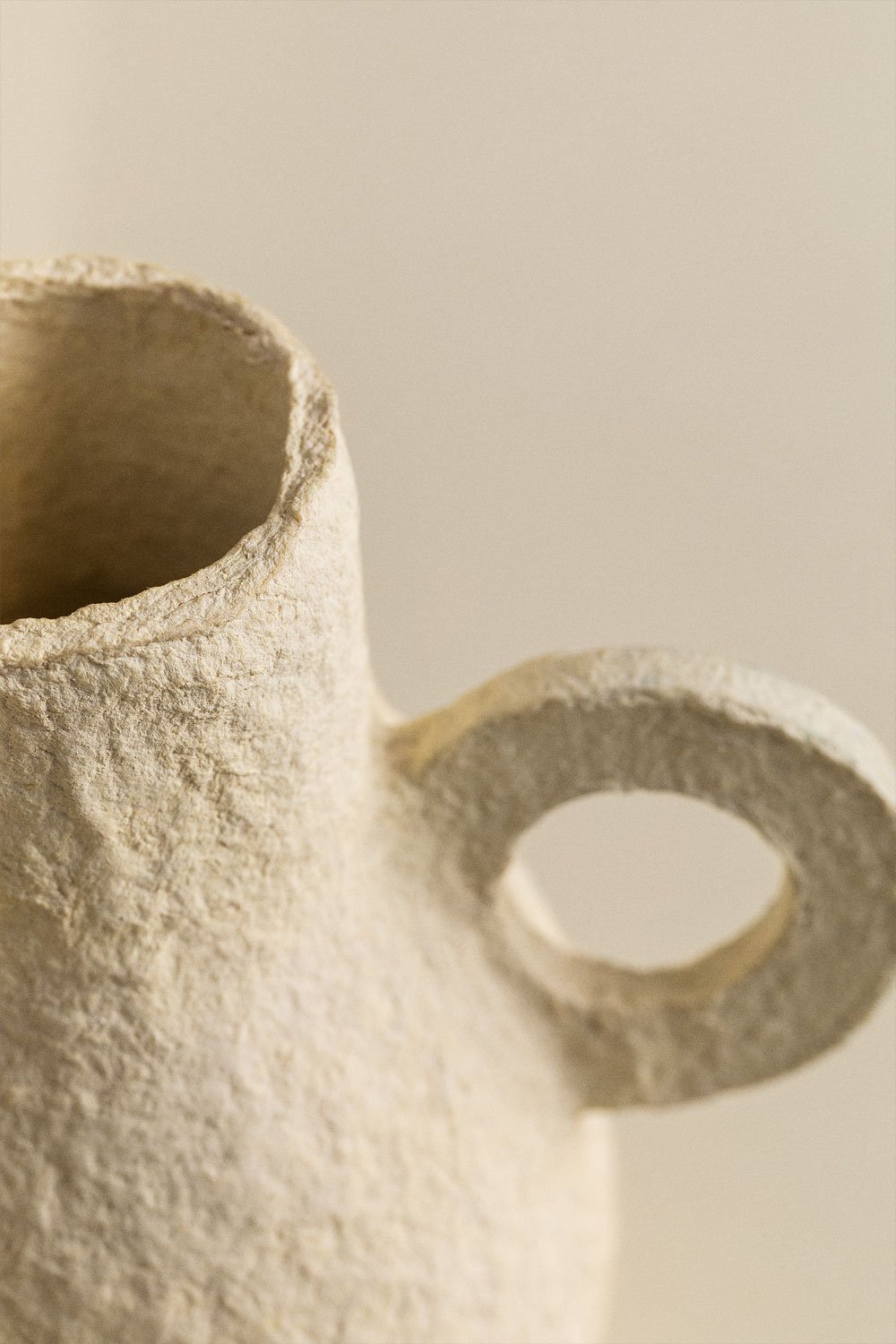 Vase décoratif en papier mâché Delores, image de la galerie 4