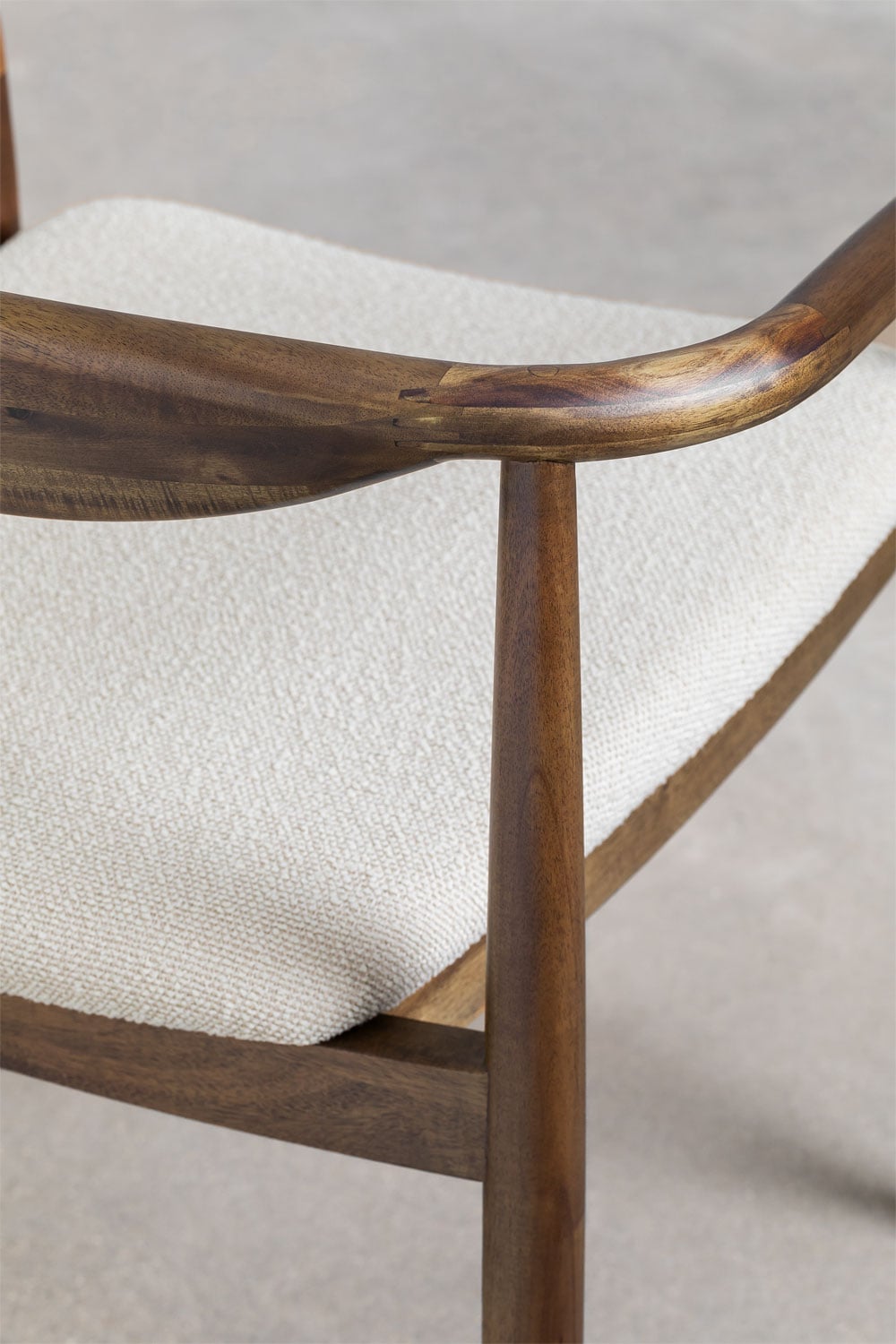 Pack de 2 chaises de salle à manger en bois d'acacia et tissu bouclé Mallory, image de la galerie 6